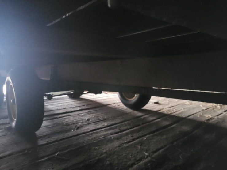 john-deere-1065-image-26