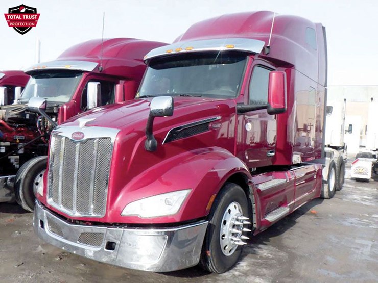2022-peterbilt-579-image-1