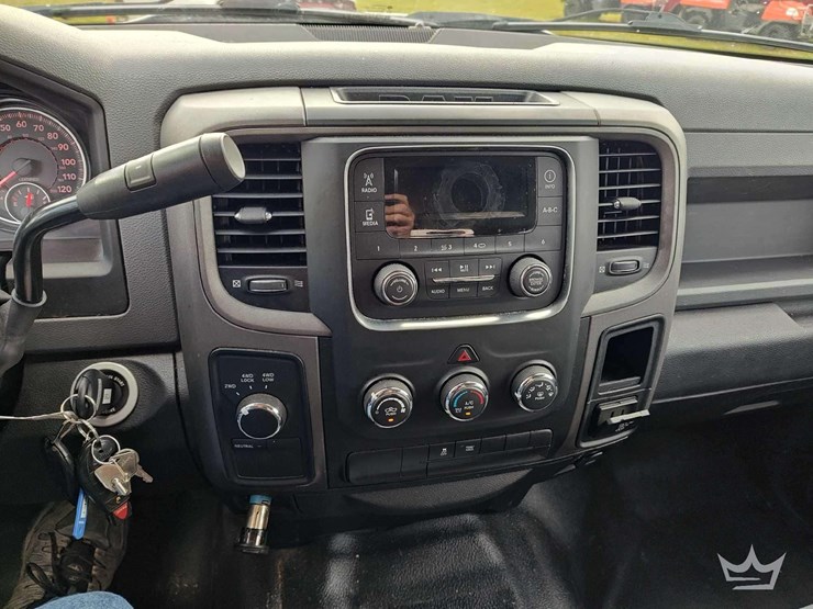 2017-dodge-1500-image-13