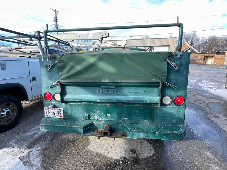 2011-chevrolet-1500-image-6