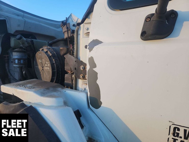 2009-international-workstar-7600-image-35