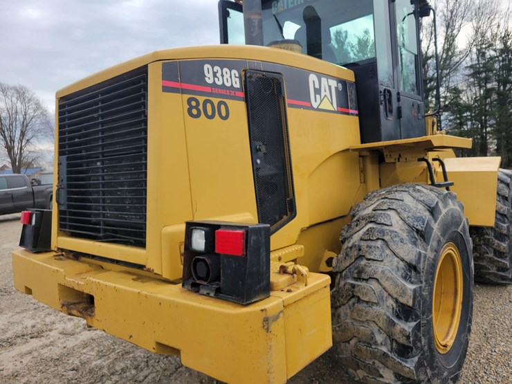 2004-caterpillar-938g-image-9