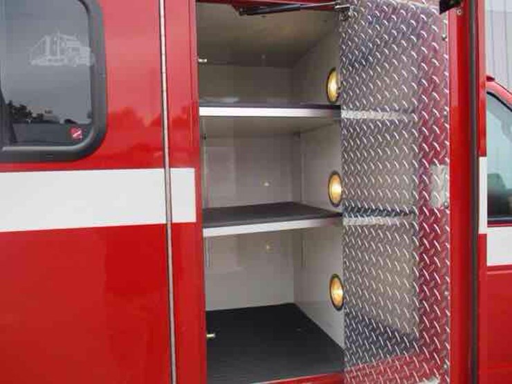 2004-ford-e450-image-8