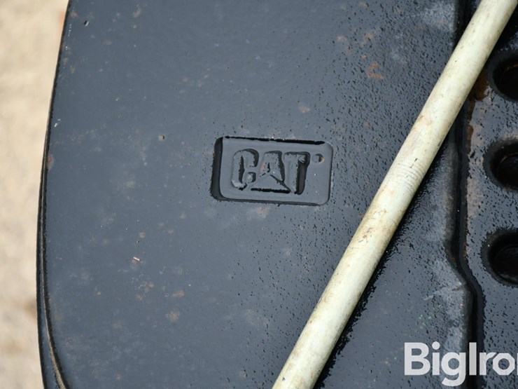 caterpillar-front-weights-image-14