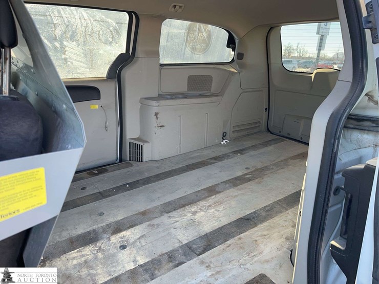 2012-ram-c/v-image-24