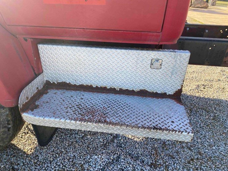 1970-international-2010a-fleetstar-firetruck-image-31