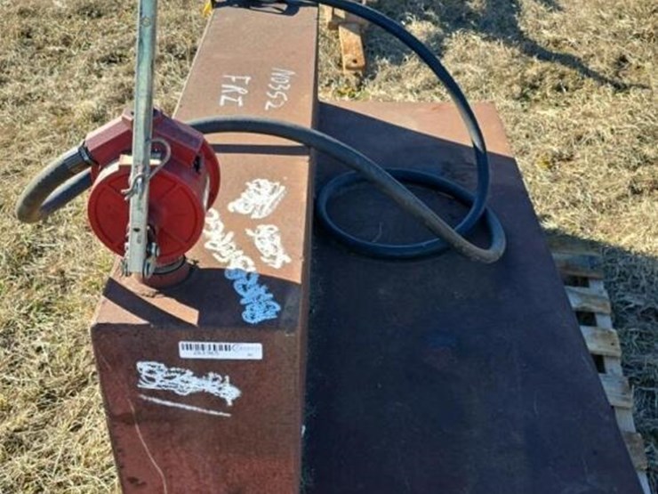 100-gal-l-shaped-fuel-tank-image-1