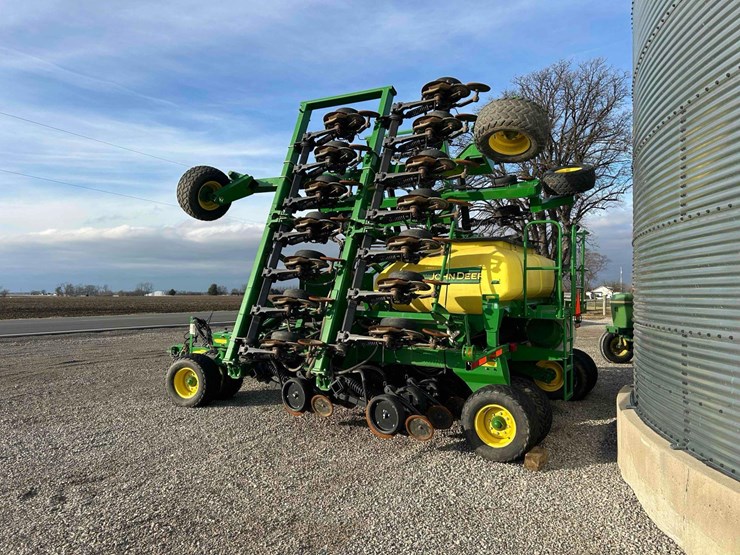 2013-john-deere-1990ccs-image-3