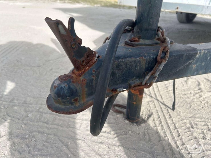 blast-off-hot-pressure-washer-trailer-image-16