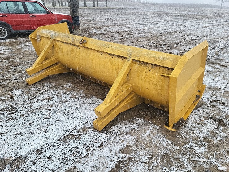 10'-snow-pusher-image-4