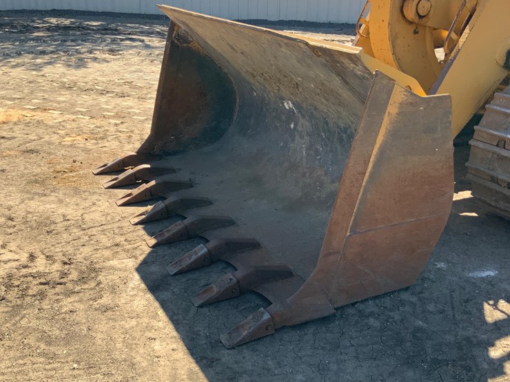 2001-caterpillar-963c-image-9