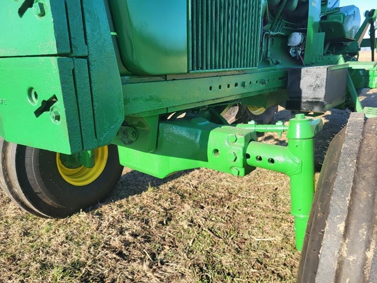 john-deere-4520-image-11