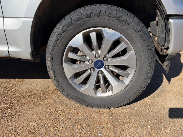 2018-ford-f150-image-10