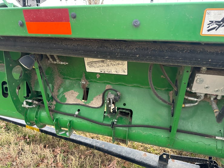 2017-john-deere-630fd-image-16