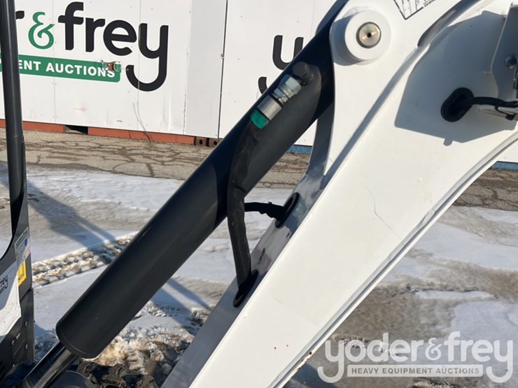 2022-bobcat-e20-image-14