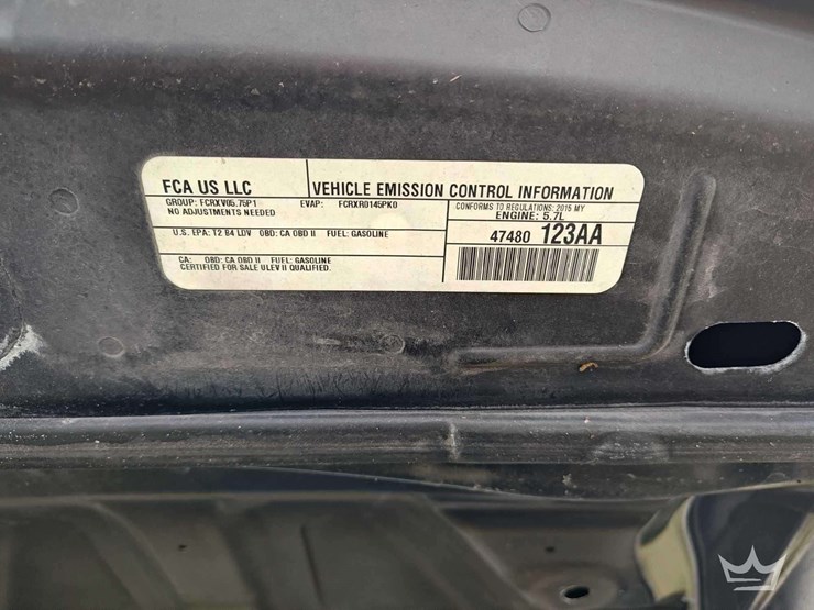 2015-dodge-charger-sedan-image-6