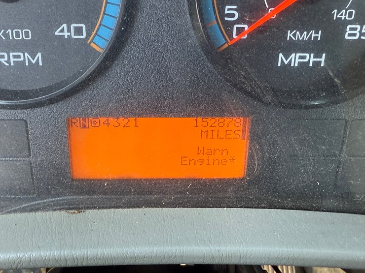 2018-international-durastar-4400-image-46