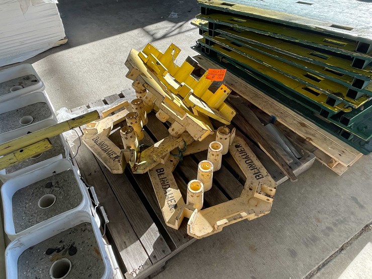 #2783-•-metal-safety-barrier-image-5