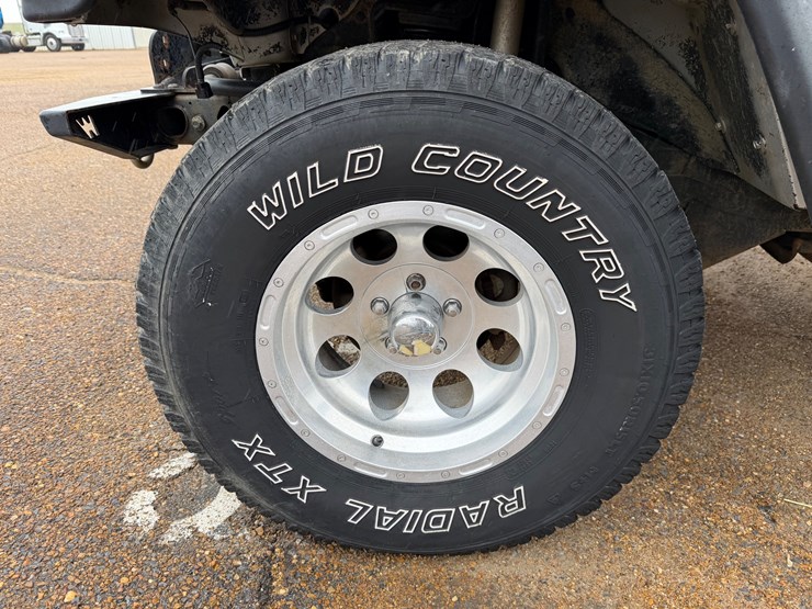 2004-jeep-wrangler-image-10