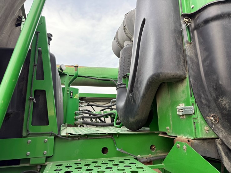 2009-john-deere-9870-sts-image-101