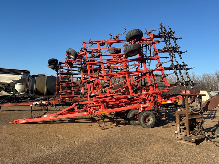 #7739-•-2014-kuhn-krause-5635-field-cultivator-image-4