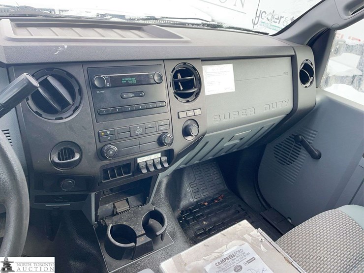 2012-ford-f350-image-16