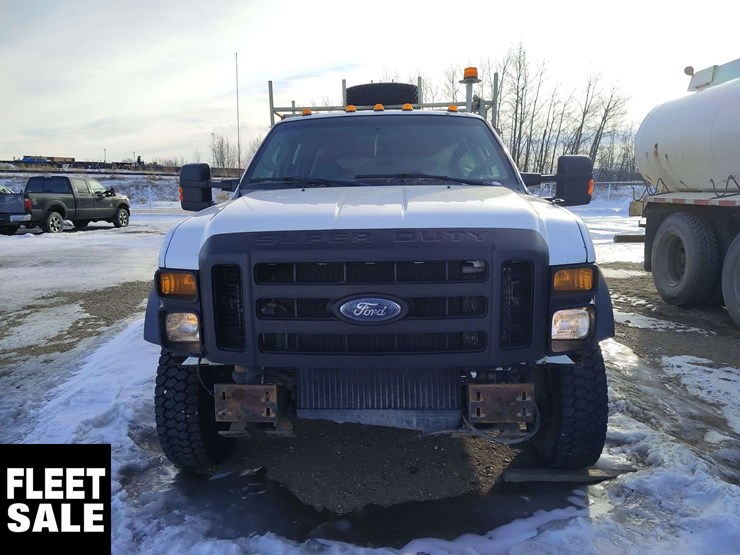 2009-ford-f550-image-8