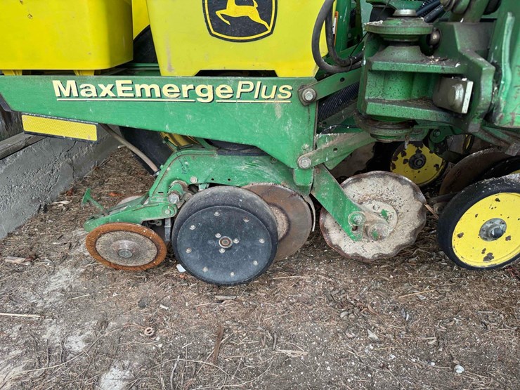 john-deere-1770-image-17