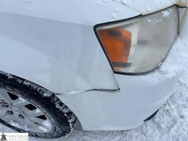 2015-ram-tradesman-image-18