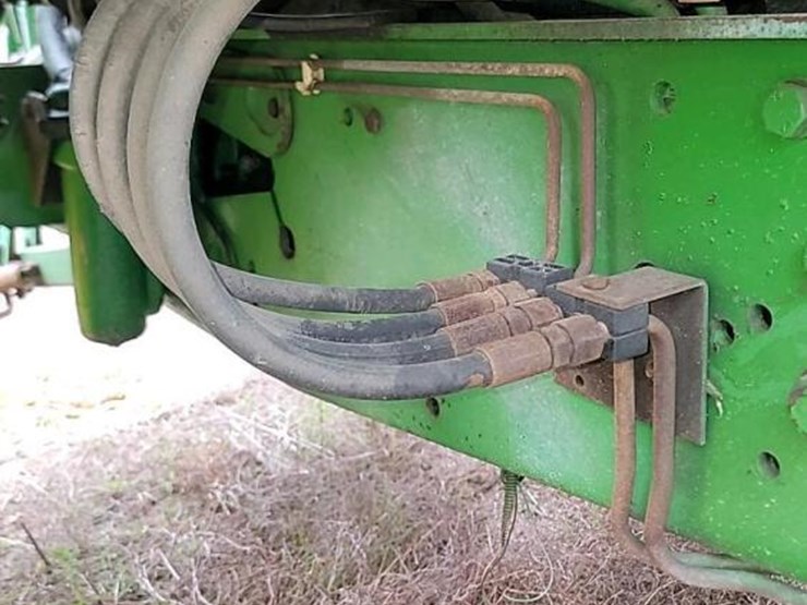 john-deere-6415-image-11