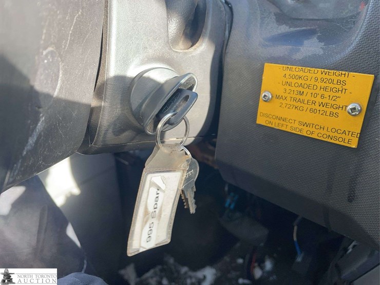 2014-ford-e-series-s/a-cube-van-image-15