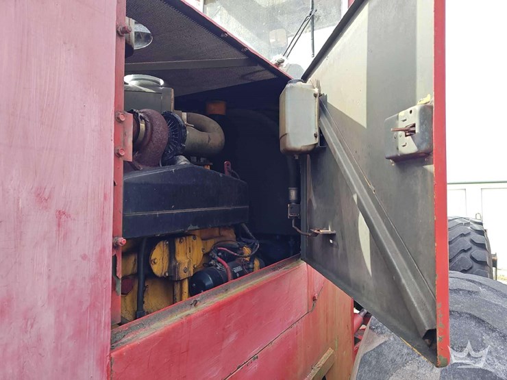 1988-deere-644e-image-33