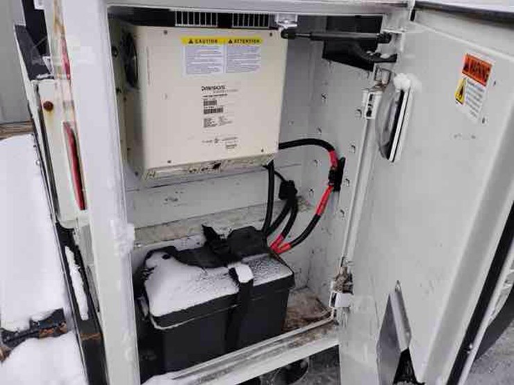 2017-ford-f350-xlt-image-8