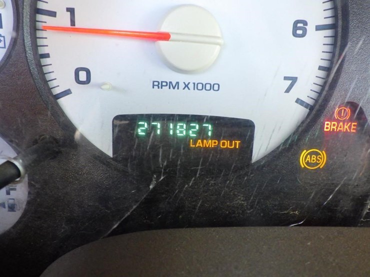 2005-dodge-ram-2500-image-13