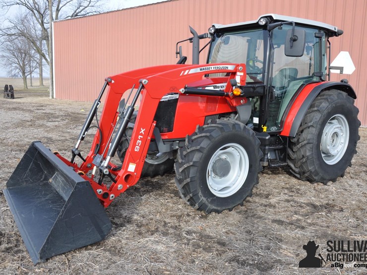 2016-massey-ferguson-4708-image-1