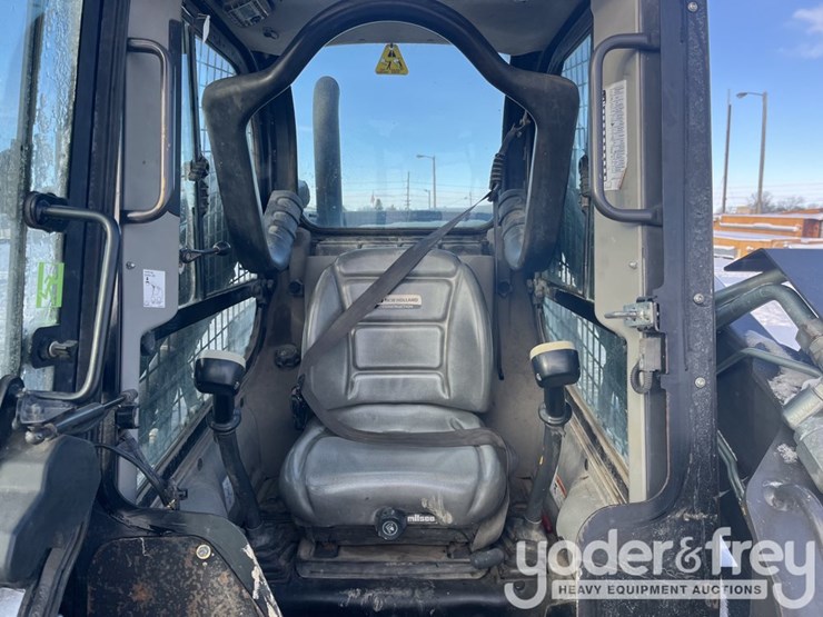 2017-new-holland-l234-image-26