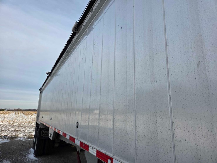 2010-east-genesis-34'x66"x96"-aluminum-frameless-dump-trailer-image-32