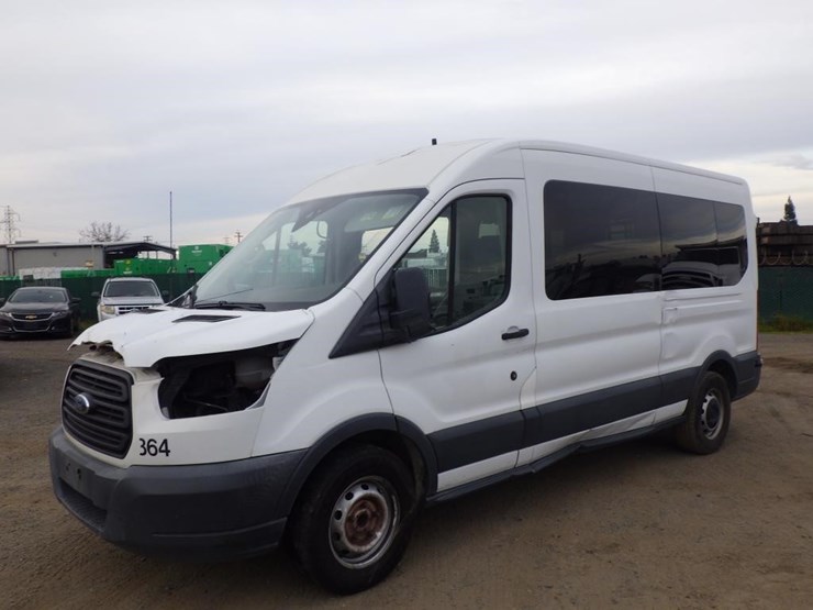 2018-ford-transit-image-1