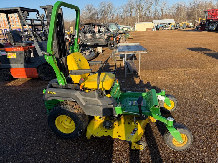 john-deere-z515e-image-2