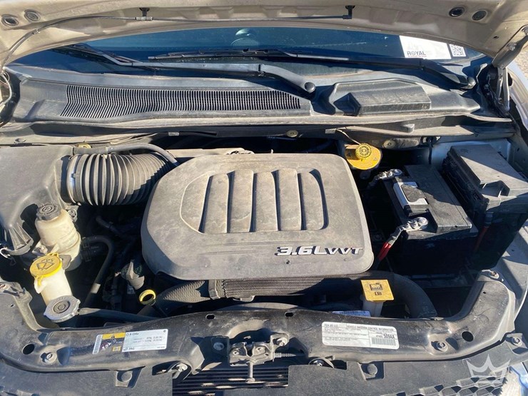 2016-dodge-grand-caravan-image-7