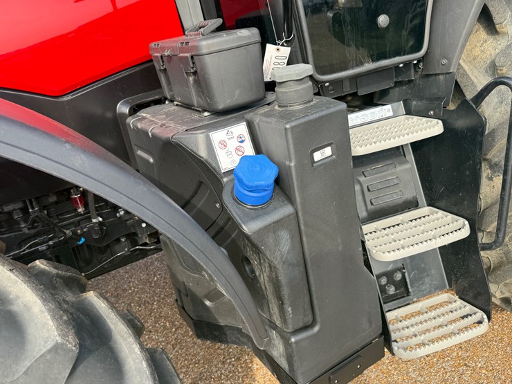 case-ih-145-image-34