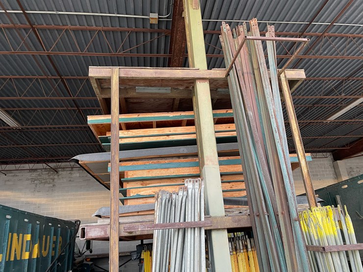 #2291-•-wooden-ice-shanty-image-5