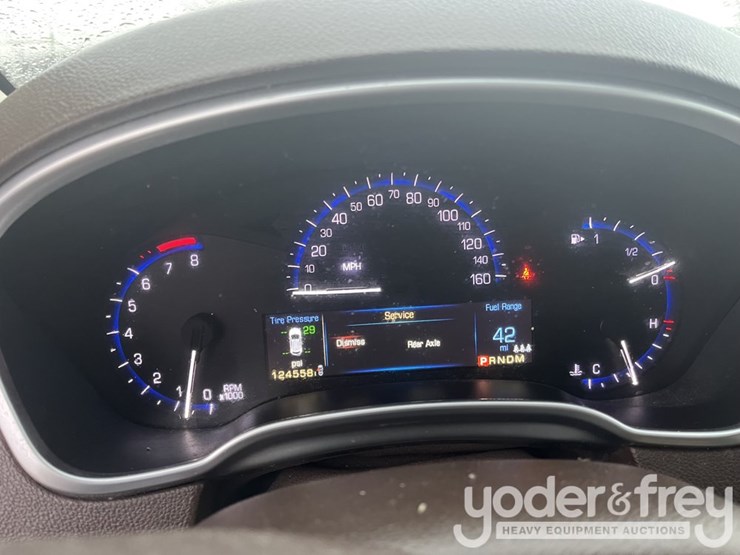 2014-cadillac-srx-image-21