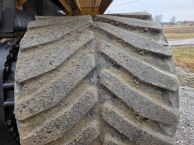 cat-75c-track-tractor-image-24