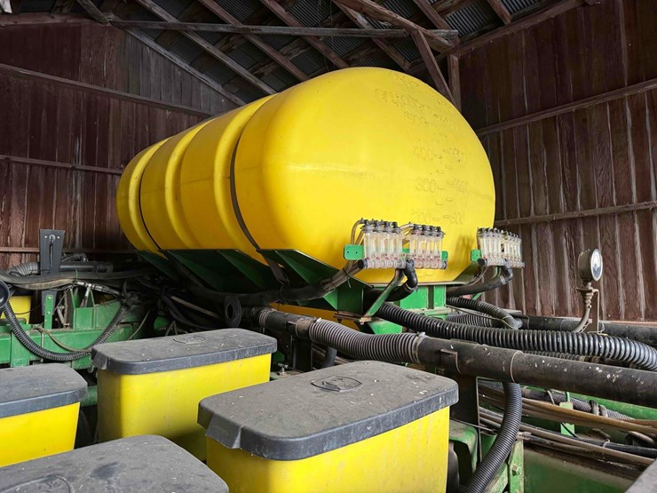 john-deere-1770-image-14