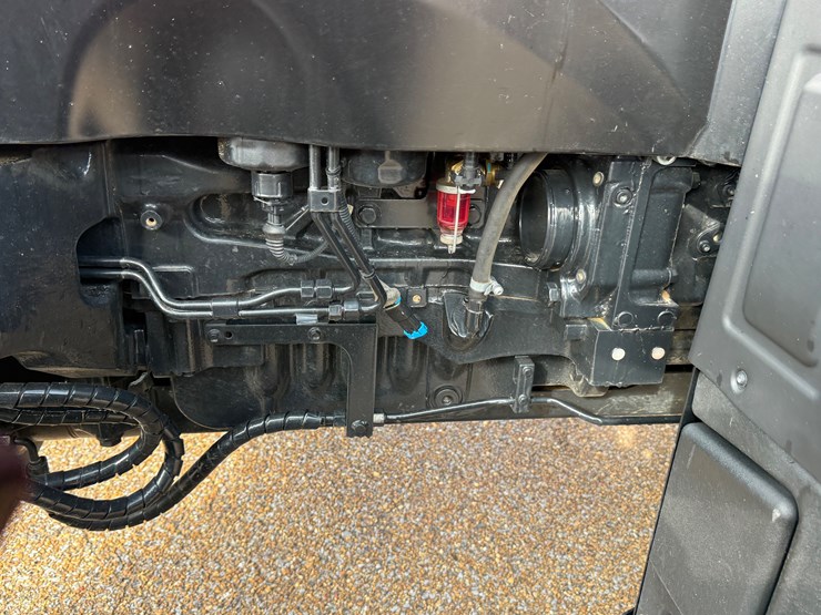 case-ih-145-image-31