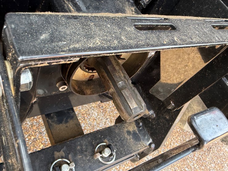 case-ih-145-image-15