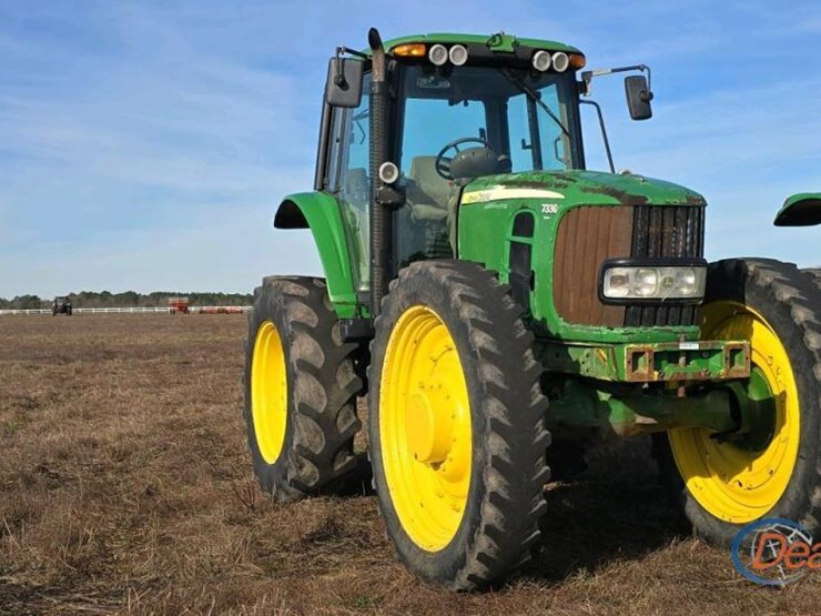 2007-john-deere-7330-image-3