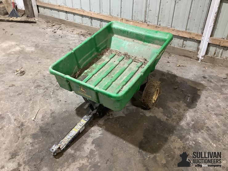john-deere-7p-poly-cart-image-1