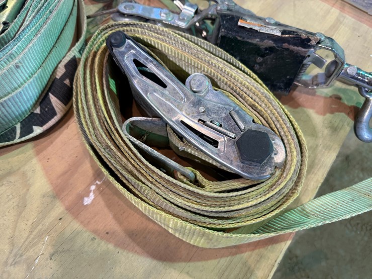 #35627-•-lot-of-(2)-ratchet-straps-&-binder-(1)-come-a-long-image-4